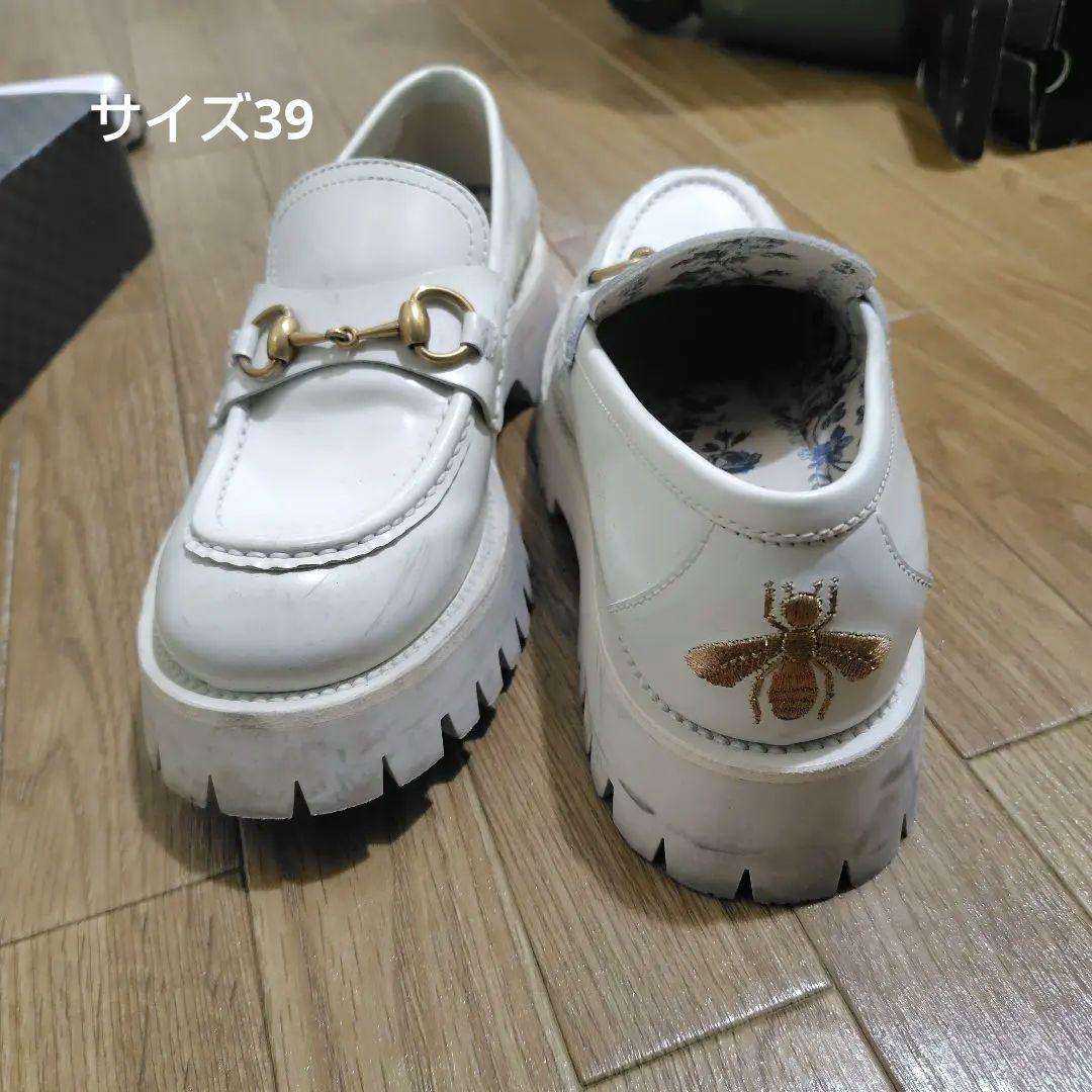 売り切り　GUCCI ホワイト ローファー 蜂刺繍　箱付き ヴィンテージ│GUCCI グッチ ホースビットローファー 1000255/1.white