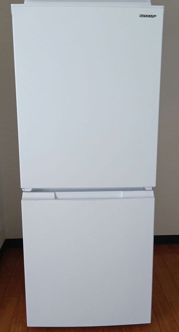 SHARP 152L 冷蔵庫 2023年製 - メルカリ