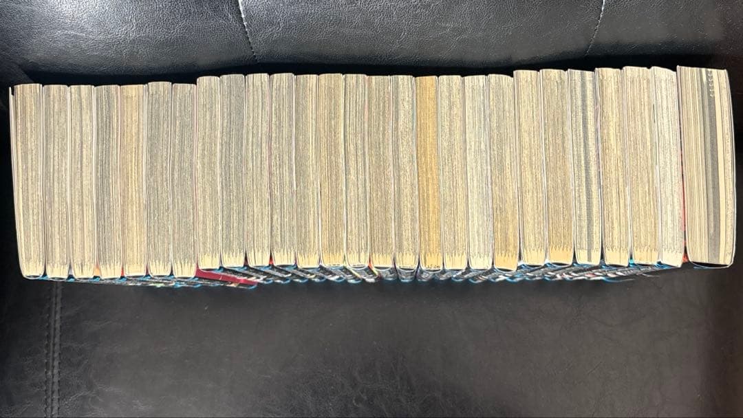 ワールドトリガー 1~26巻セット+オフィシャルデータブック - メルカリ