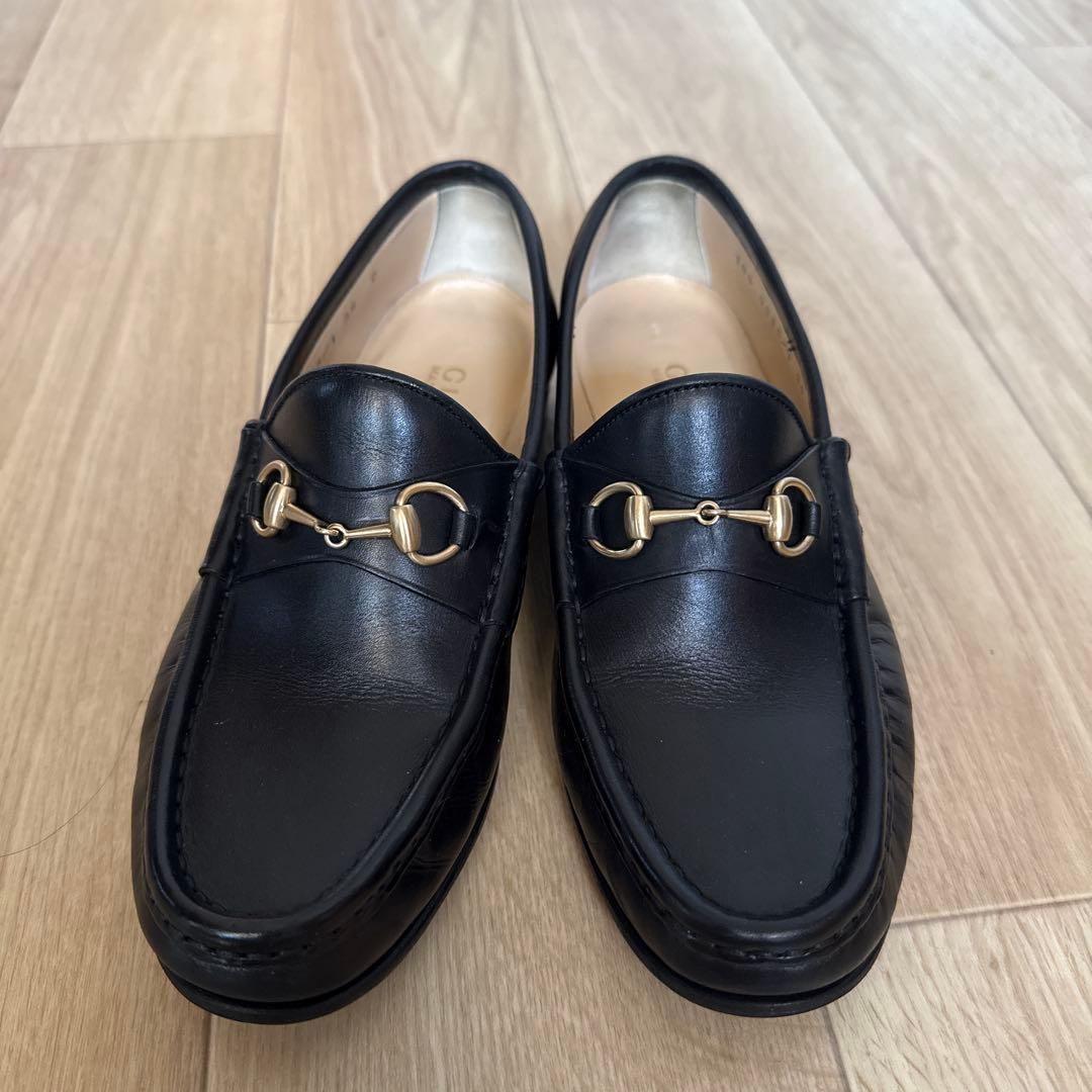 old GUCCI ローファ Old Gucciホースビットローファーの魅力とは：現行モデルとの違い