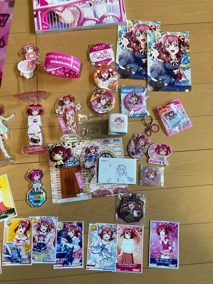 黒澤ルビィ グッズセット 缶バッジやポスター 、アクスタ - メルカリ