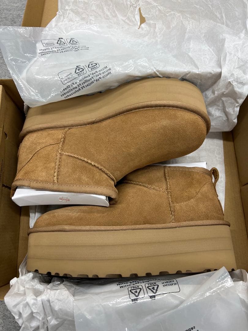 UGG クラシック ウルトラミニプラットフォーム ブーツ UGGブーツ 厚底“クラシック ウルトラ ミニ プラットフォーム”完全