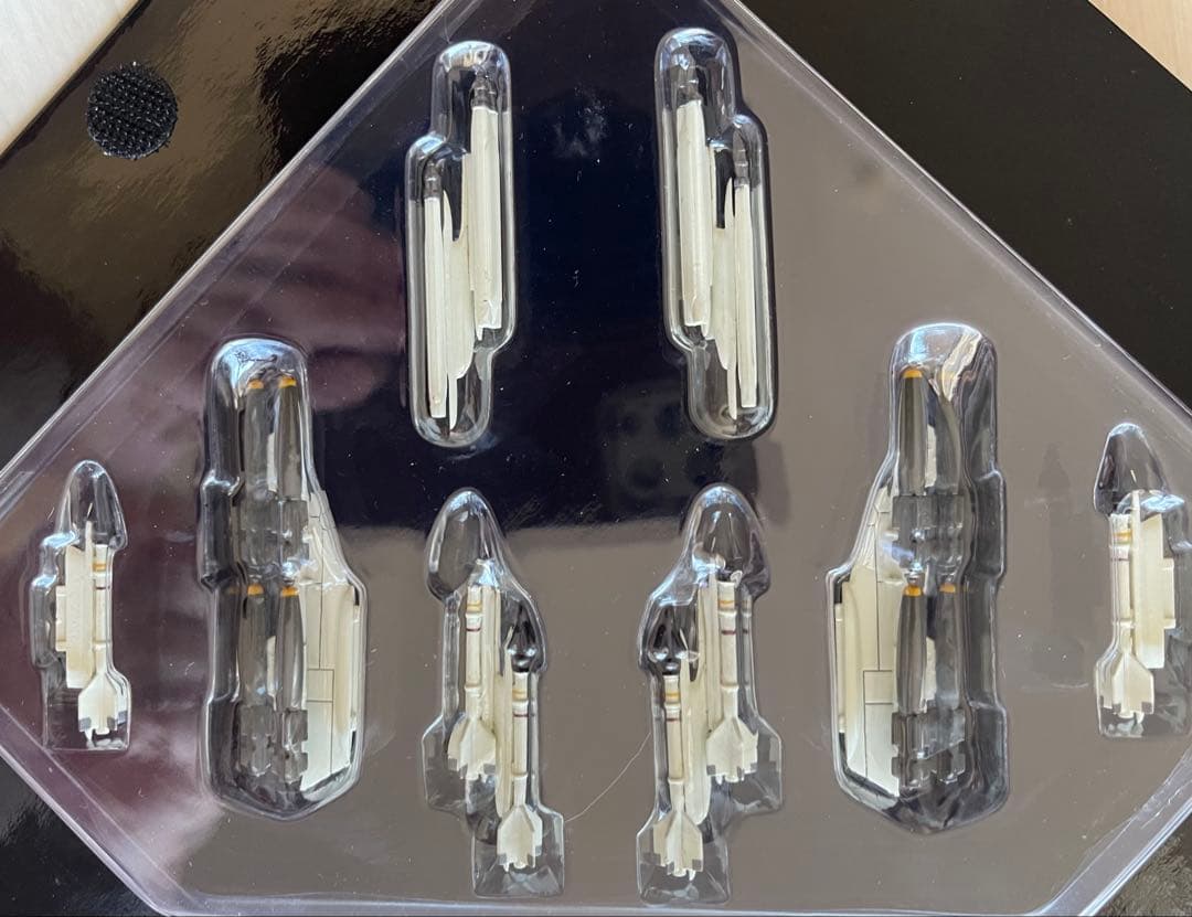 絶版希少新品 センチュリーウイングス/ 1/72 米海軍 F-8E