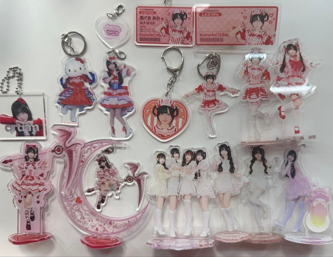 逃げ水あむ アクリルスタンド、アクリルキーホルダー等 14点まとめ売り