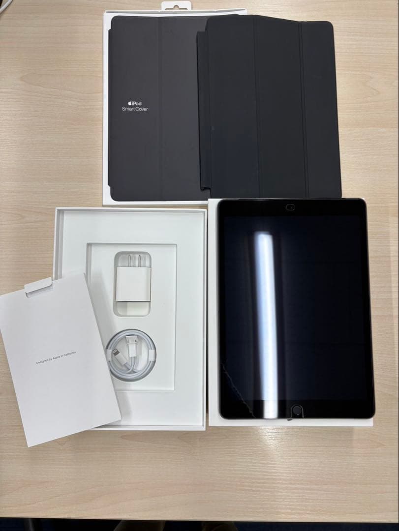 iPad 第9世代 256GB スペースグレイ MK4E3J／ドコモ解除SIM 中古】iPad 第9世代 256GB スペースグレイ MK4E3J/A AU版SIMフリー 訳あり