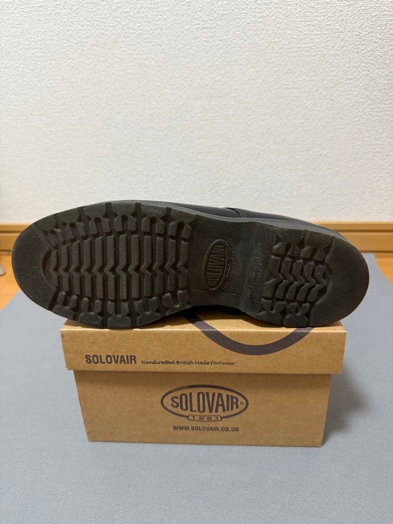 ソロヴェアー レースアップシューズ ドクターマーチン レースアップ