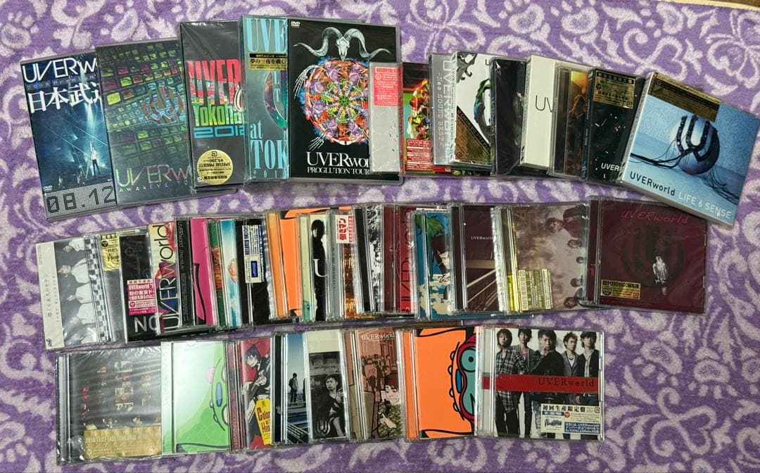 UVERworld DVD5枚 アルバム9枚シングル25枚 計39枚粗初回限定 UVERworldオフィシャルサイト「Neo SOUND WAVE」