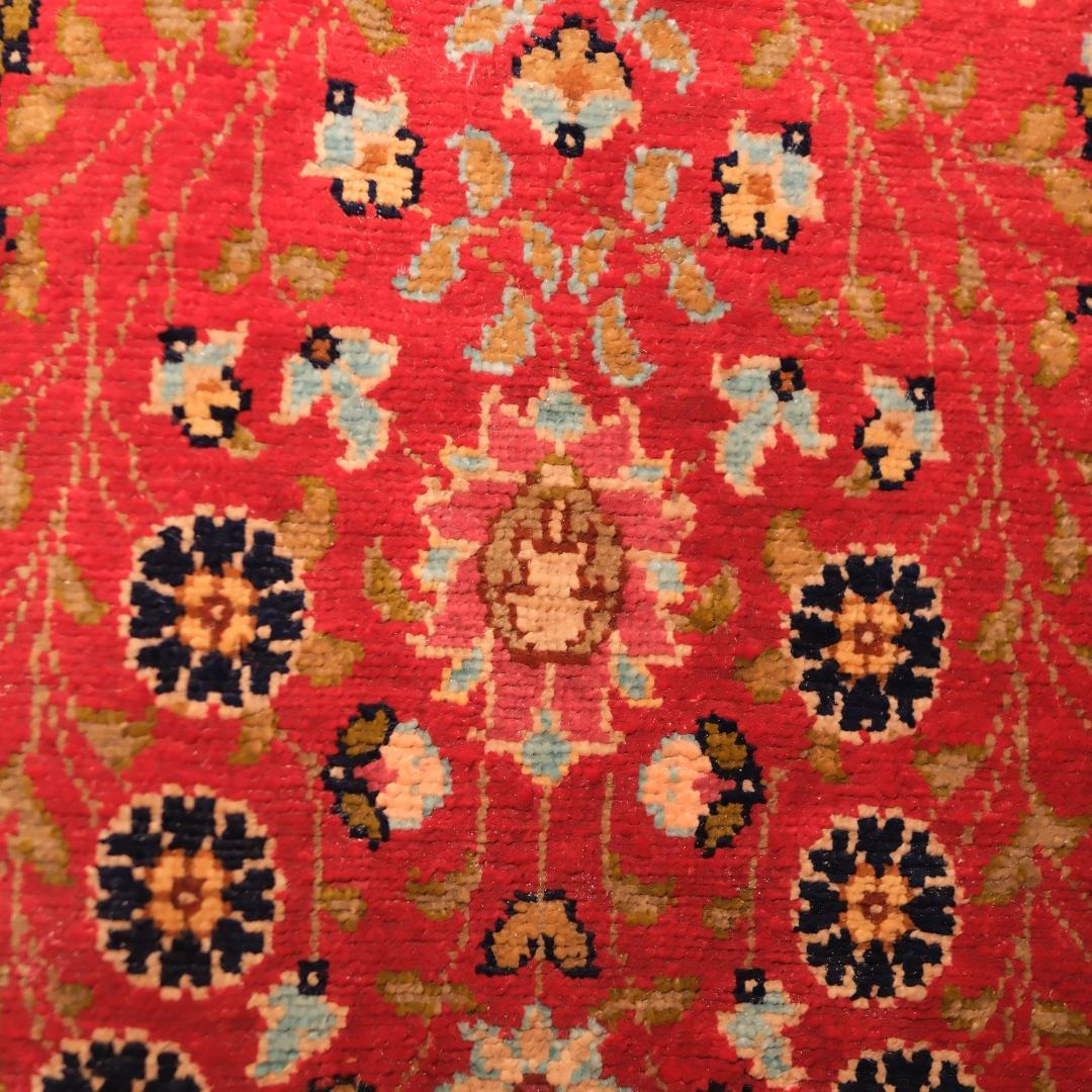 レ*イ様 最高級トルコ絨毯ヘレケ 42cm x 50cmシルク100万ノット