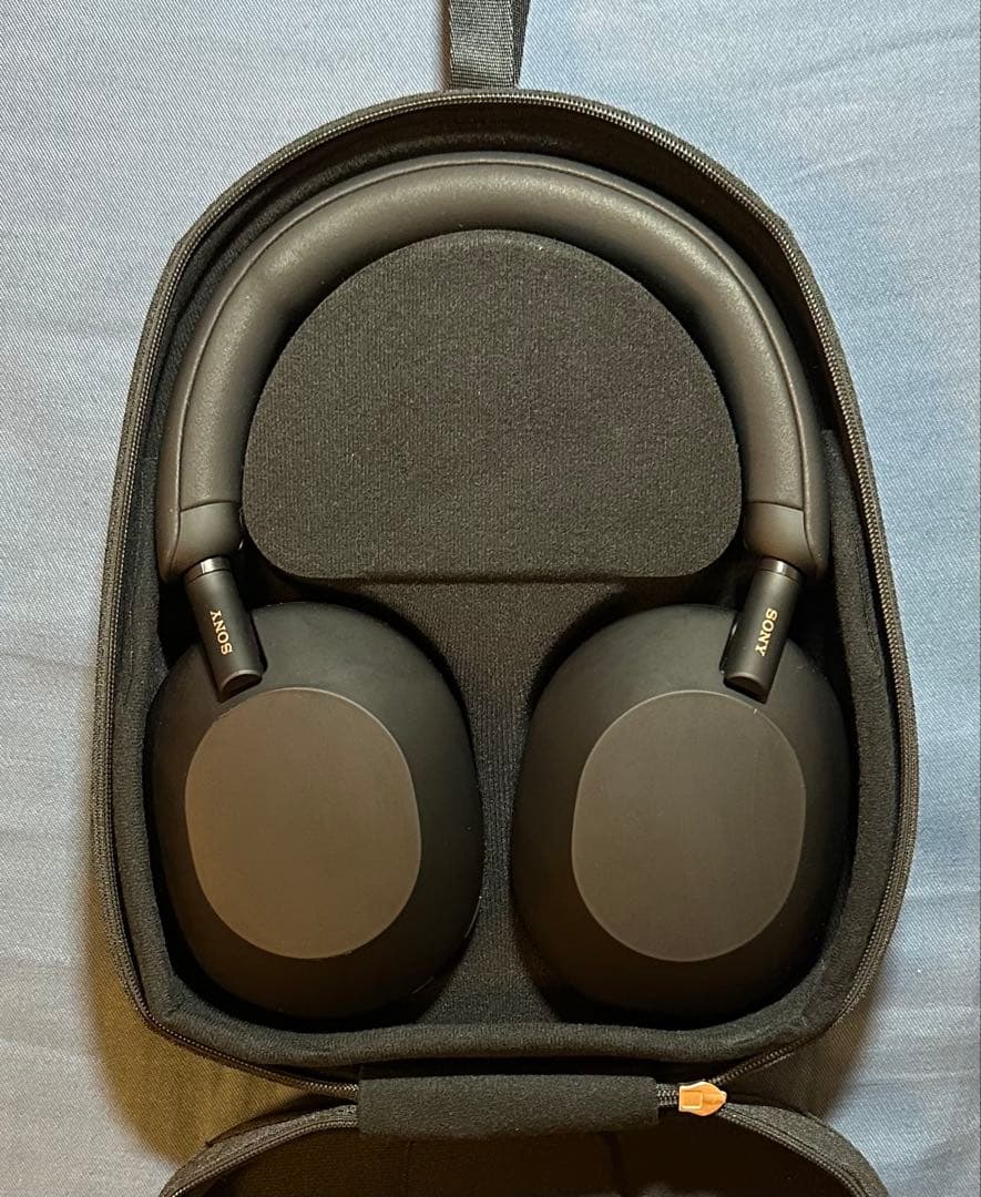 SONY WH-1000XM5 ブラック ワイヤレスヘッドセット SONY（ソニー） ワイヤレスノイズキャンセリングステレオヘッドホン WH