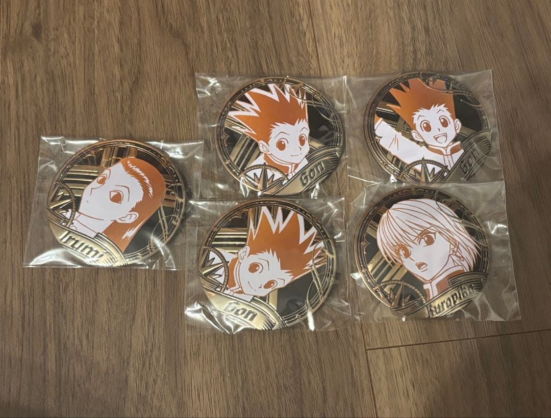 HUNTER × HUNTER 彫金缶バッジ 中国 イルミ クラピカ ゴン - メルカリ