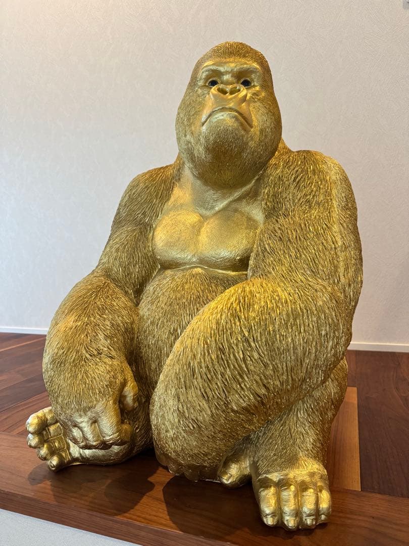 金色ゴリラの立体オブジェ 約60cm WOOBIA（ウービア） 置物 巨大 金色ゴリラ オブジェ 身長76cm かわいい