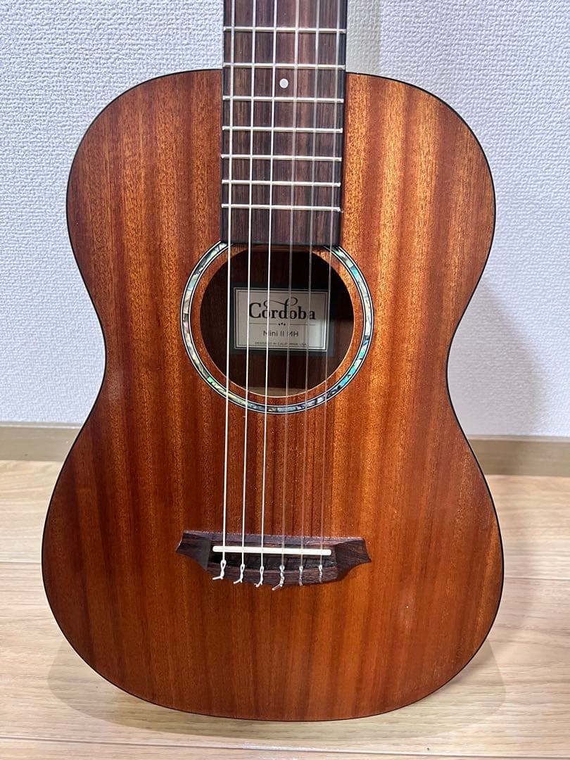 Cordoba Mini Ⅱ MH ミニギター ケース付きAmazon.co.jp: Cordoba