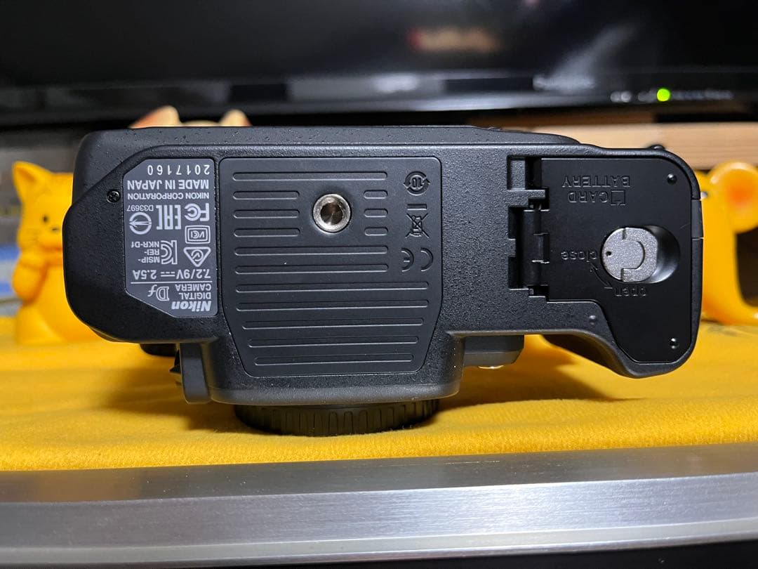 Nikon Df デジタル一眼レフカメラ ショット数4300回前後バッテリー3