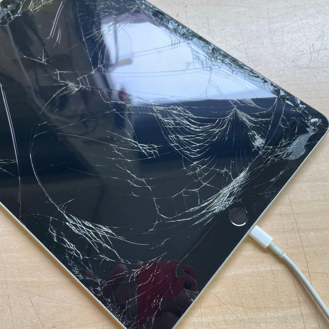 iPad 第9世代 A2602 Wi-Fi スペースグレイ 64GB ジャンク品 - メルカリ