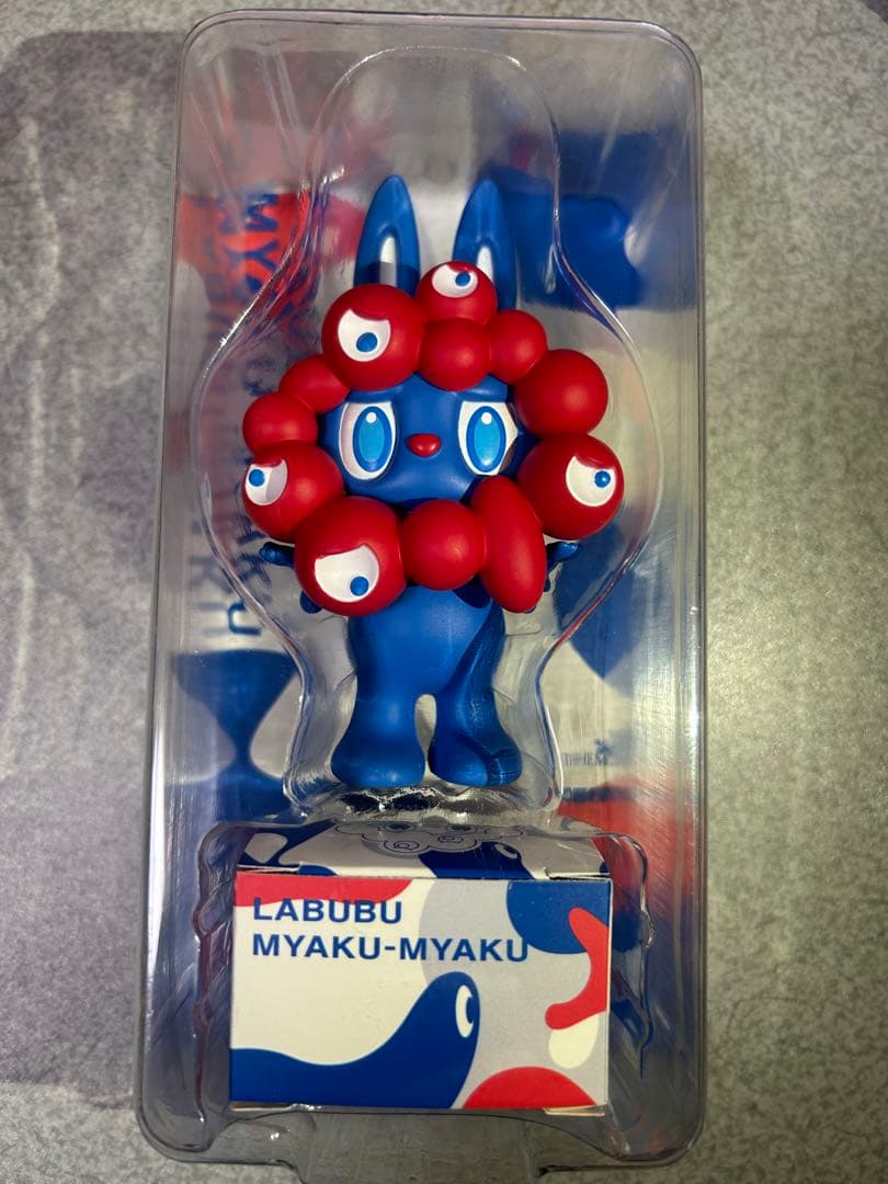 大阪関西万博 LABUBU MYAKU-MYAKU ラブブ ミャクミャク