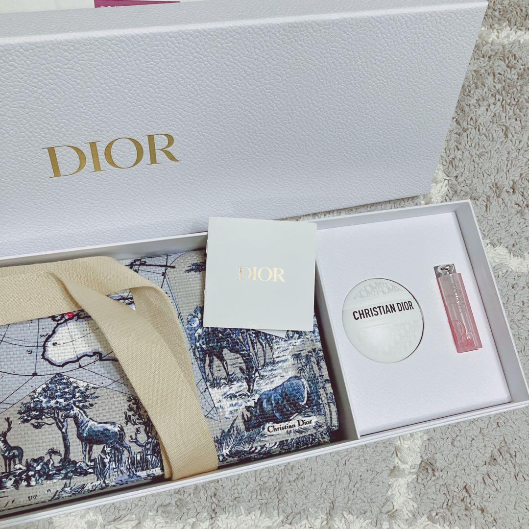 新品未使用 DIOR プラチナ会員バースデーギフト - メルカリ