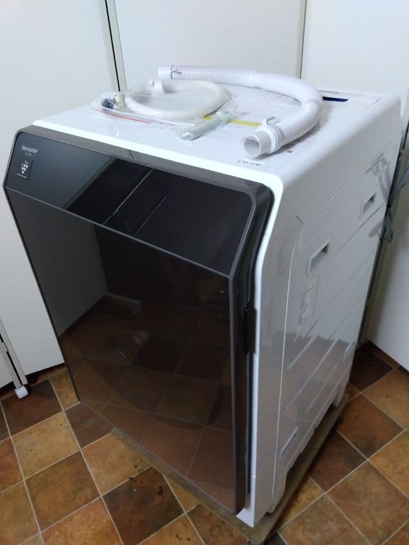 シャープ プラズマクラスター ドラム式洗濯乾燥機 ES-FA1B 24年製