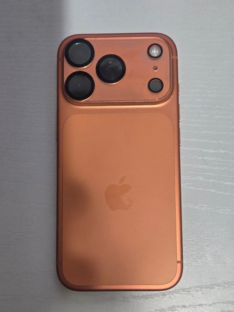 iPhone17 Pro 256GB コズミックオレンジ SIMフリー ケース付 iPhone 17 Pro 256GB コズミックオレンジを購入 - Apple（日本）