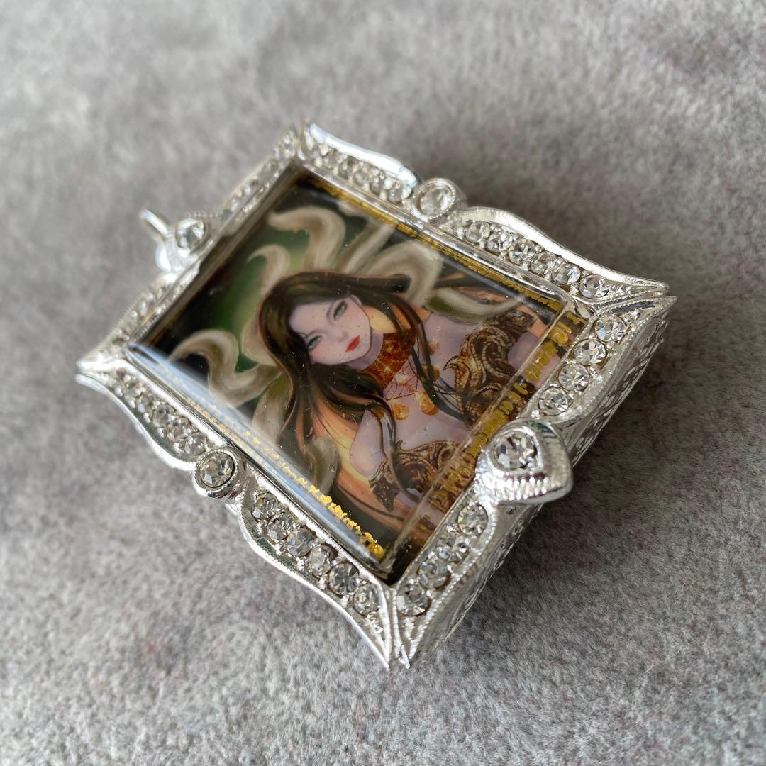 プラクルアン 九尾の狐 ジンジョークカオハン 限定 魅力 恋愛 金運 御守り