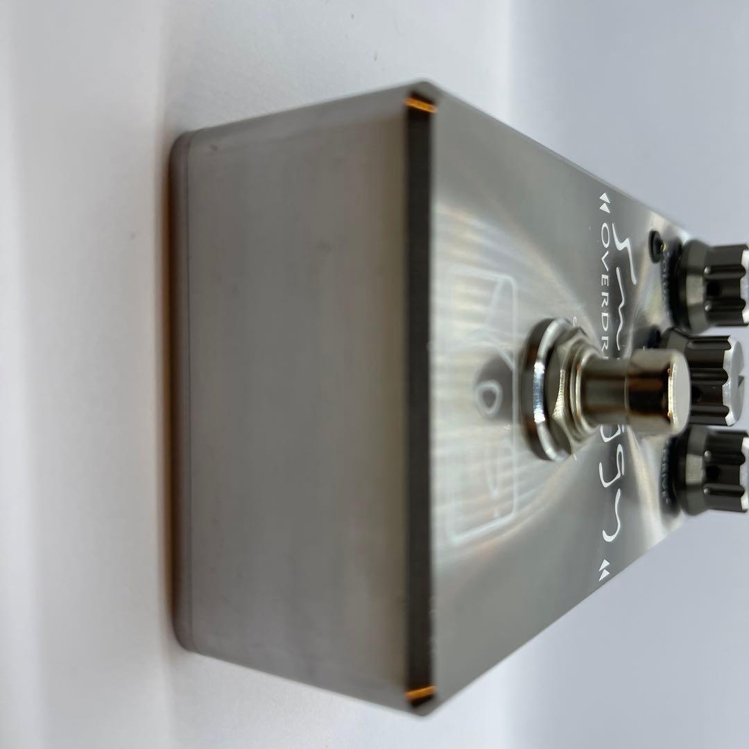 Y.O.S.ギター工房 smoggy overdrive シリアル300番台 - メルカリ