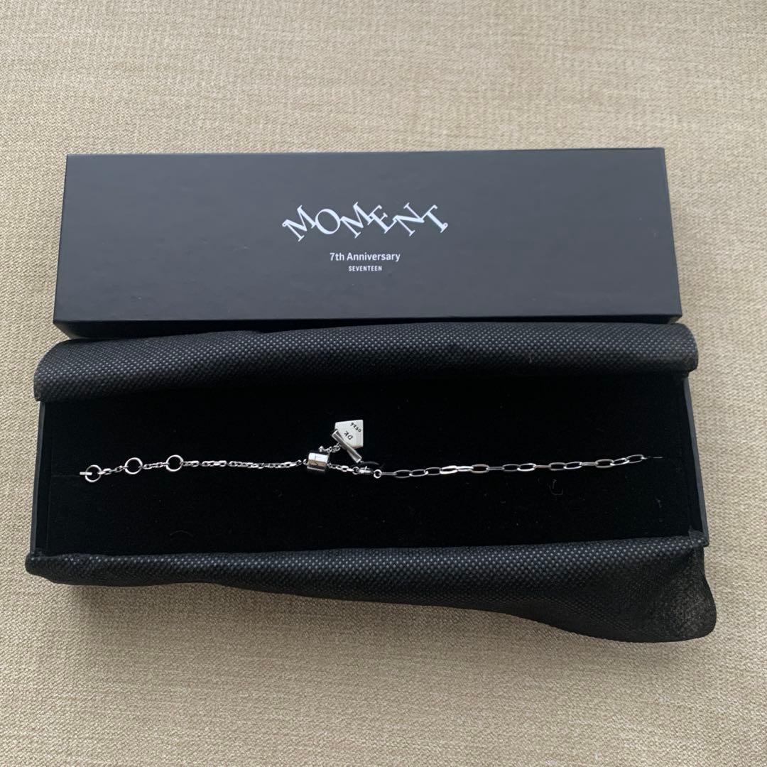 SEVENTEEN 7周年ブレスレット、チャーム ドギョム - メルカリ