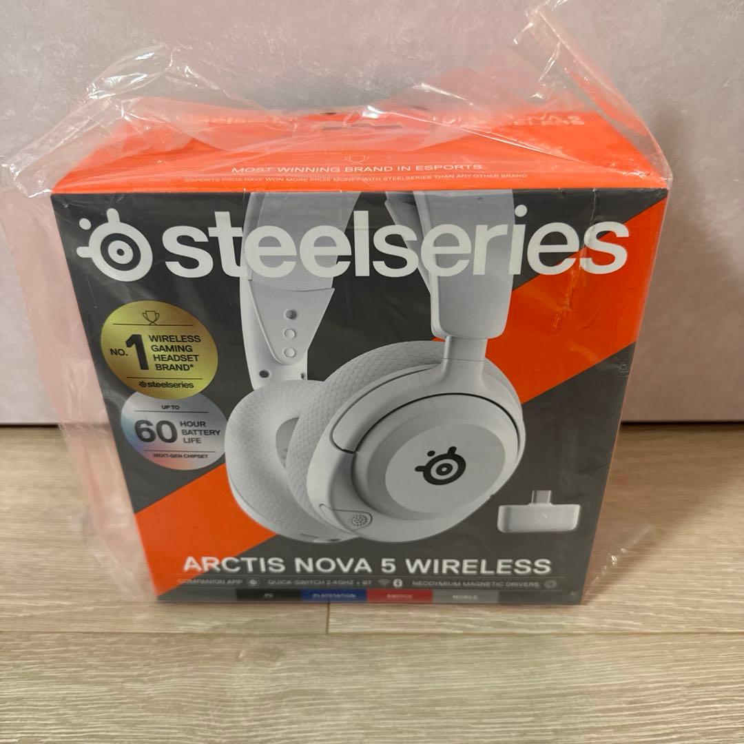 未開封 白 SteelSeries ARCTIS NOVA 5 WIRELESS SteelSeries Arctis Nova 5 Wireless Gaming Headset - White