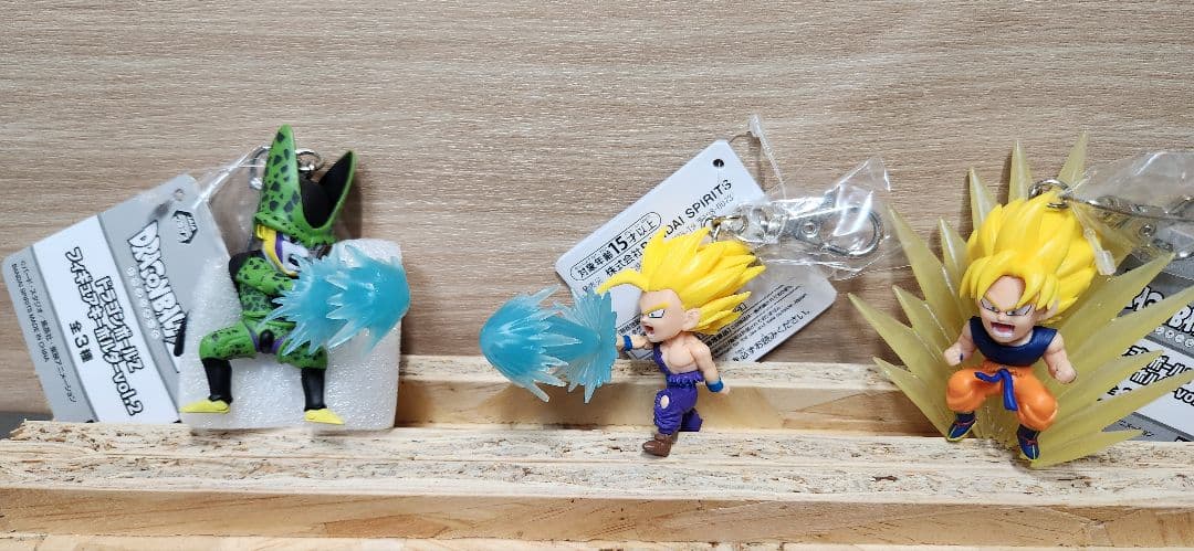 ドラゴンボールZ フィギュアキーホルダー - メルカリ