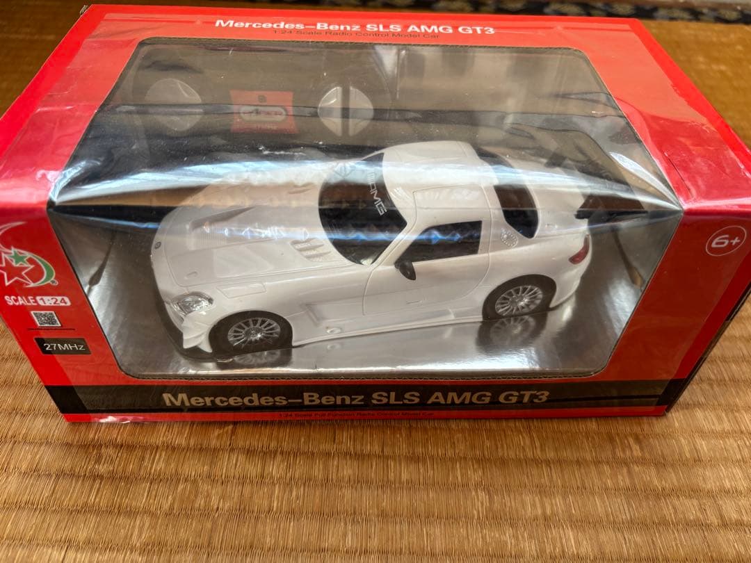 新品未開封◇メルセデスベンツSLS AMG GT3 ラジコンカー1/24ホワイト