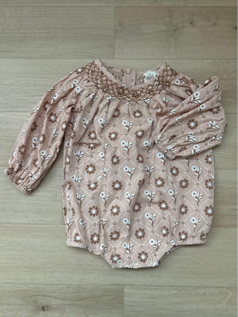 Apolina kids 花柄ロンパースの通販｜www.ordinancafreshdental.com