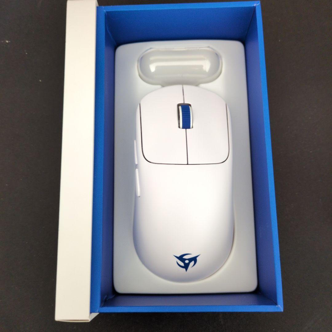 NINJUTSO TEN ホワイト ゲーミングマウス Ten ホワイト nj-ten-white [光学式 /有線／無線