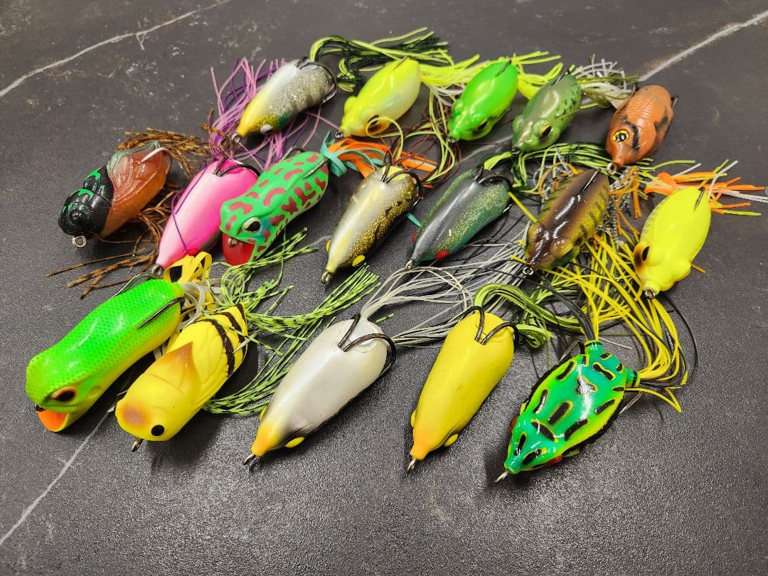 バス用フロッグルアー大量セット WATER LAND含む トップウォーター