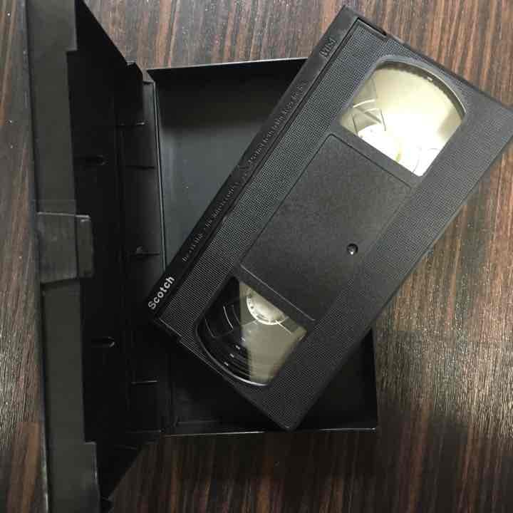 【激レア】AION ビデオ(VHS) 1987.6.30 SENSUS HALL