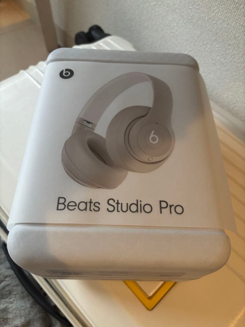 Beats Studio Pro ワイヤレスヘッドフォン サンドストーン Beats Studio Proワイヤレスヘッドフォン – サンドストーン - Apple