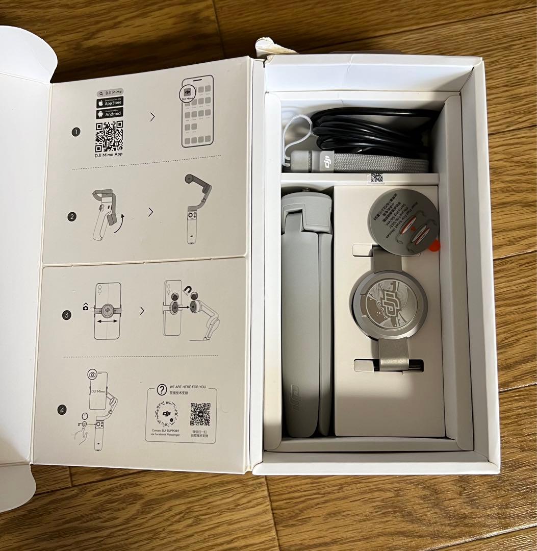 DJI OM5 Gray OM5ATG スマホジンバル スマホアクセサリー DJI OM5