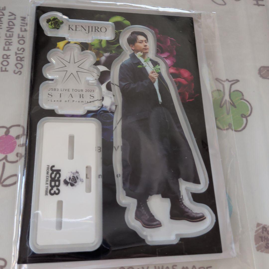 三代目 山下健二郎 アクリルスタンド JSB3 LIVE TOUR 2023 - メルカリ