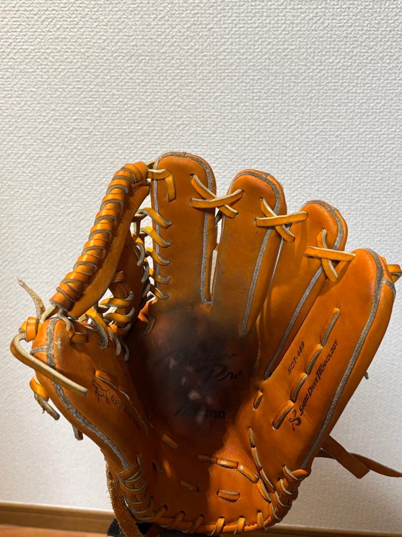 ミズノプロ軟式外野手用グラブ 匿名配送 オレンジ 型付け済み - メルカリ