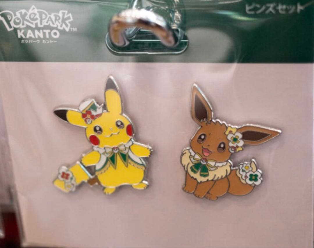 ピカチュウ、イーブイ ピンズ ポケパークカントー - メルカリ