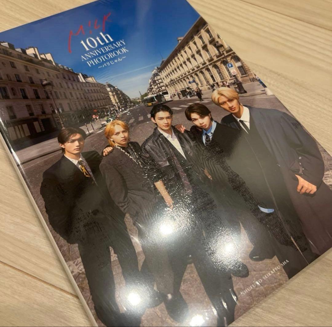 M!LK 10th ANNIVERSARY PHOTOBOOK 写真集 - メルカリ