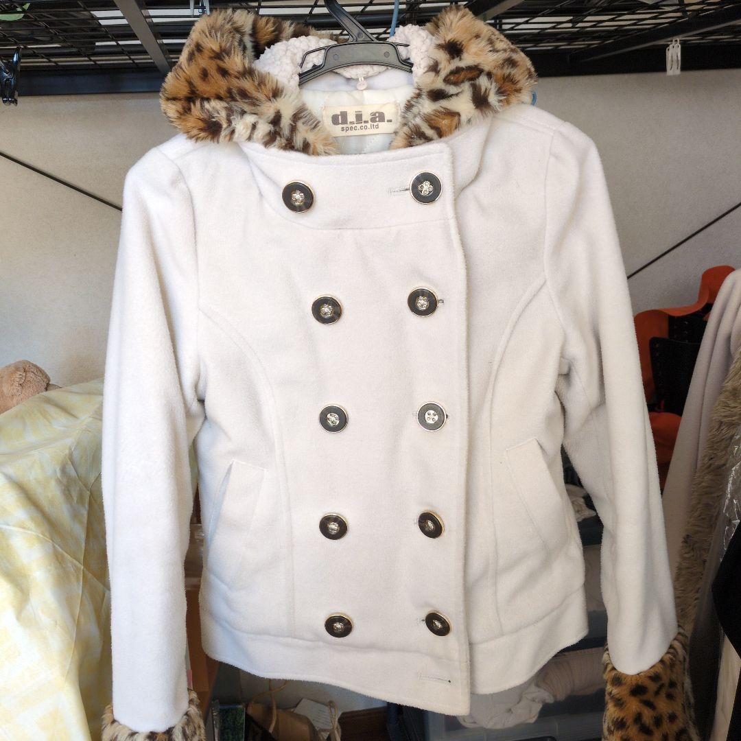 元祖【d.i.a.】 ホワイト レオパード柄ファー　ジャケット レオパード柄 ファーコート 毛皮 コート ジャケット. アウター 冬
