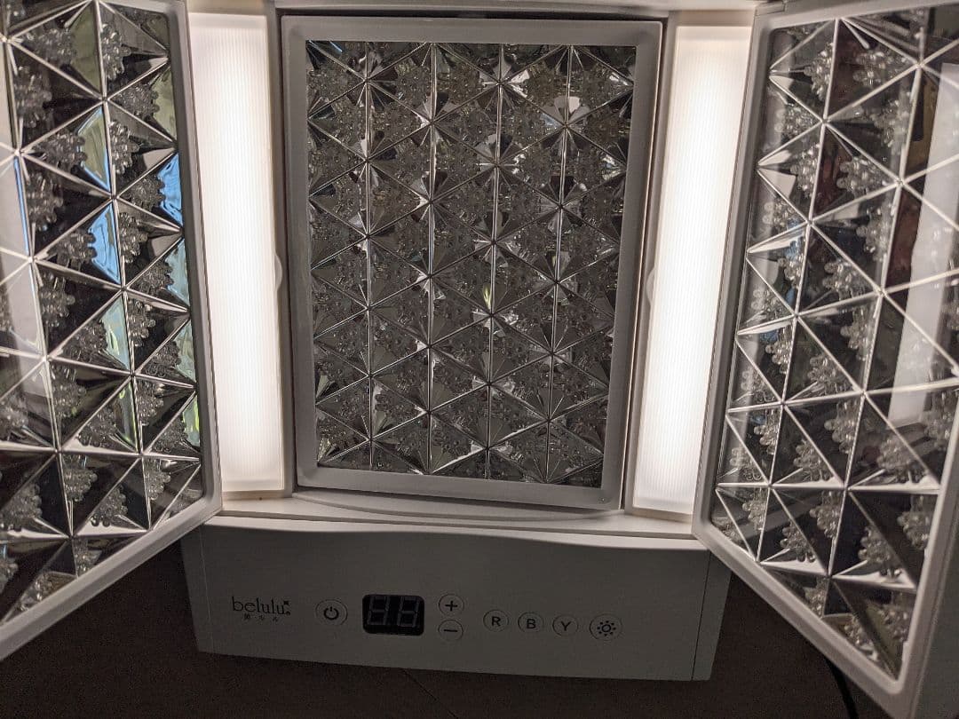 美ルルヒカリプラス《フォトフェイシャルLEDミラー》