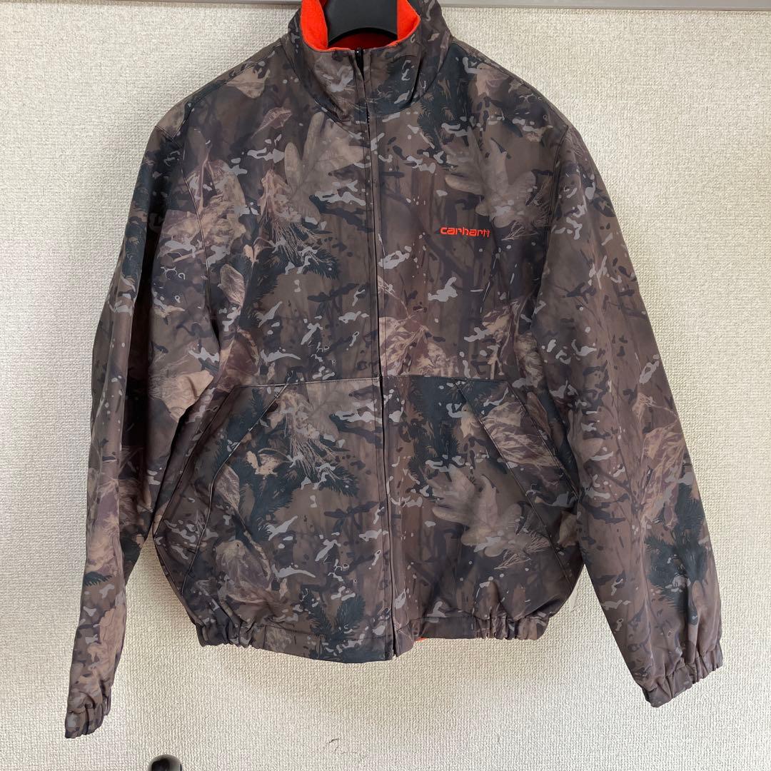 Carhartt カーハートWIP リバーシブルジャケット カモ×オレンジ - メルカリ