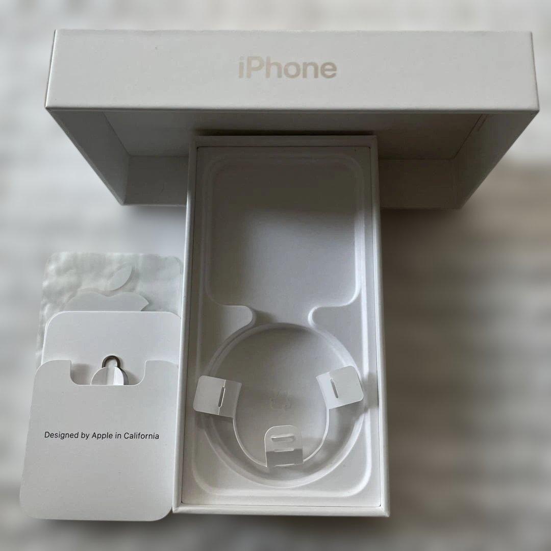 Apple iPhone 12 ホワイトボックス - メルカリ
