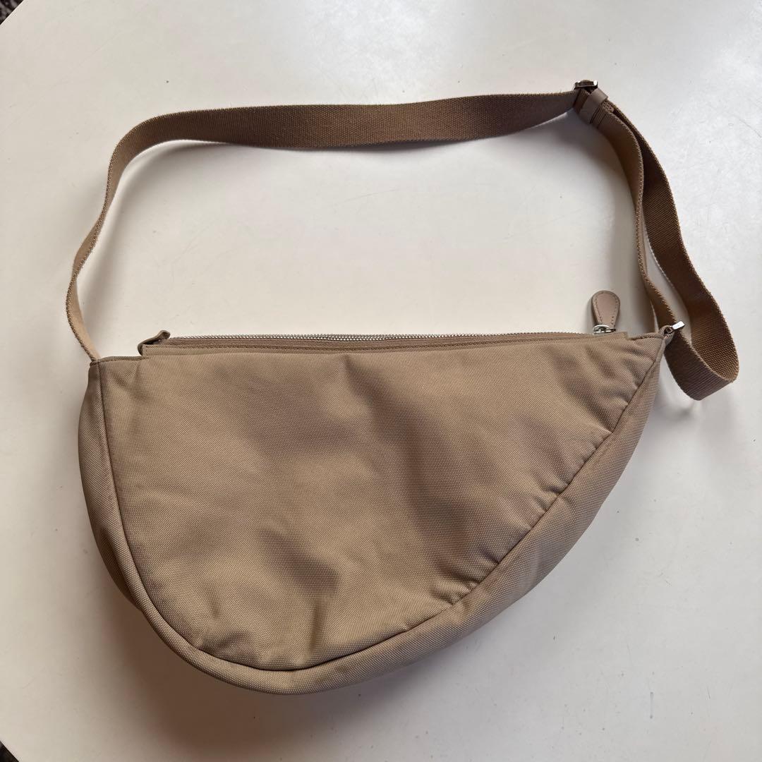 m*】様 The Row Slouchy Banana Bag バナナバッグ THE ROW ショルダーバッグ ラージ バナナバッグ (The Row/ショルダー