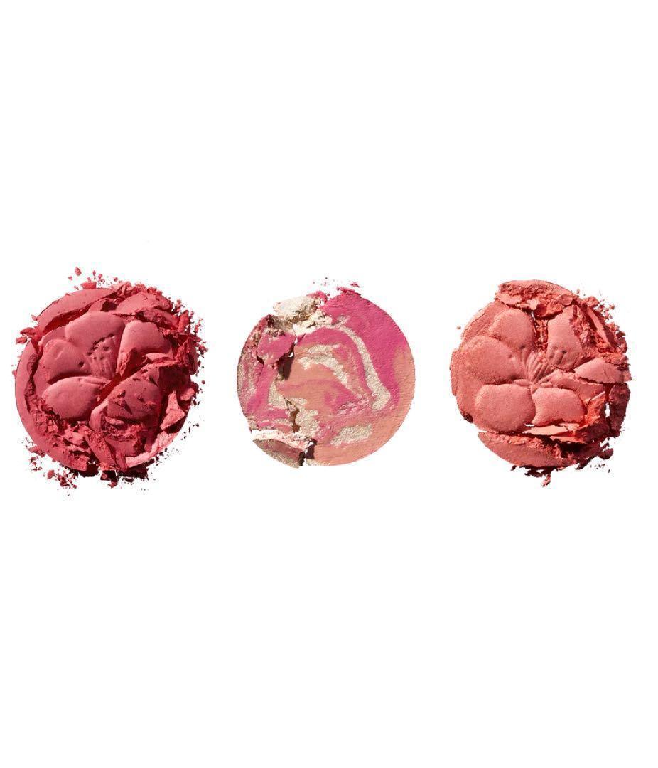 新品✨ r.e.m. beauty WICKED チーク CORAL限定品 - メルカリ