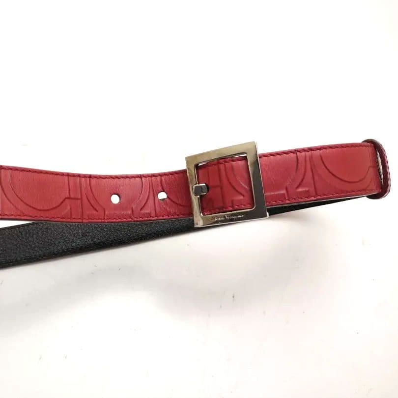 美品 フェラガモ ベルト 69±2.5cm 幅2.5 総柄 イタリア製 921