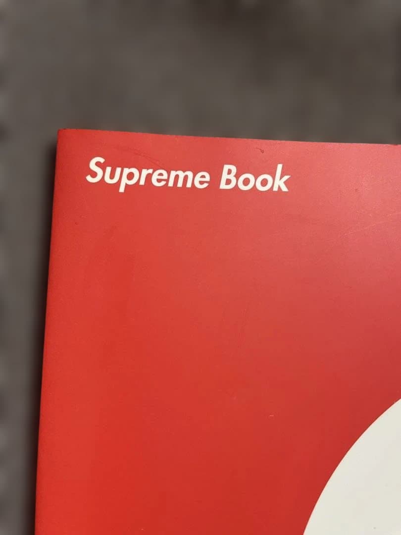 Supreme Book (2005 A/W) ステッカー付ムック本 - メルカリ
