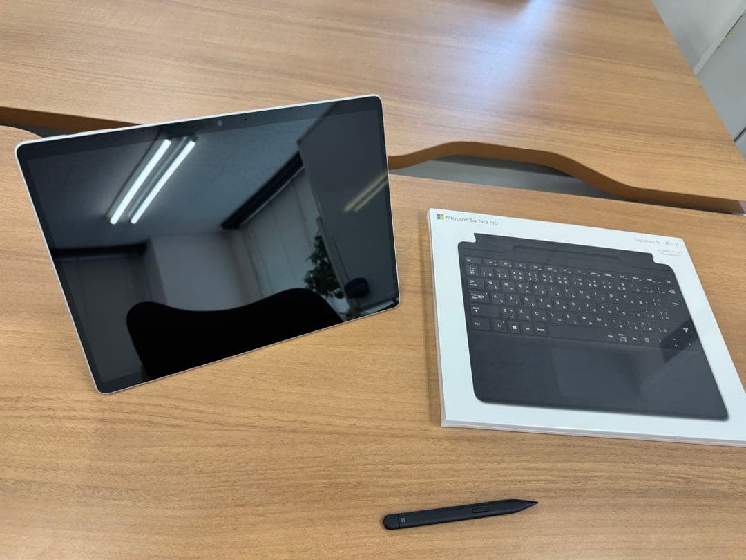 Microsoft Surface Pro 9 キーボード　ペン付き　新品 Microsoft（マイクロソフト） スリム ペン 2 付き Surface Pro