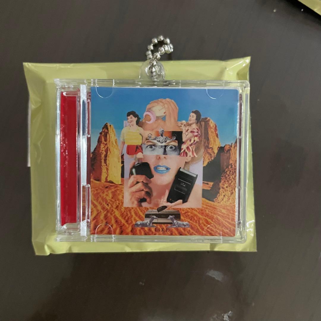 マカロニえんぴつ CD風キーホルダー LiKE - メルカリ