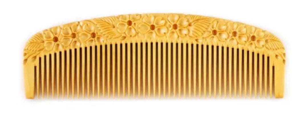 つげ櫛工房辻純商店　【彫解櫛４寸（桜）　さつまつげ】 彫解櫛4寸（桜） さつまつげ - つげ櫛工房 辻忠商店 オンラインショップ