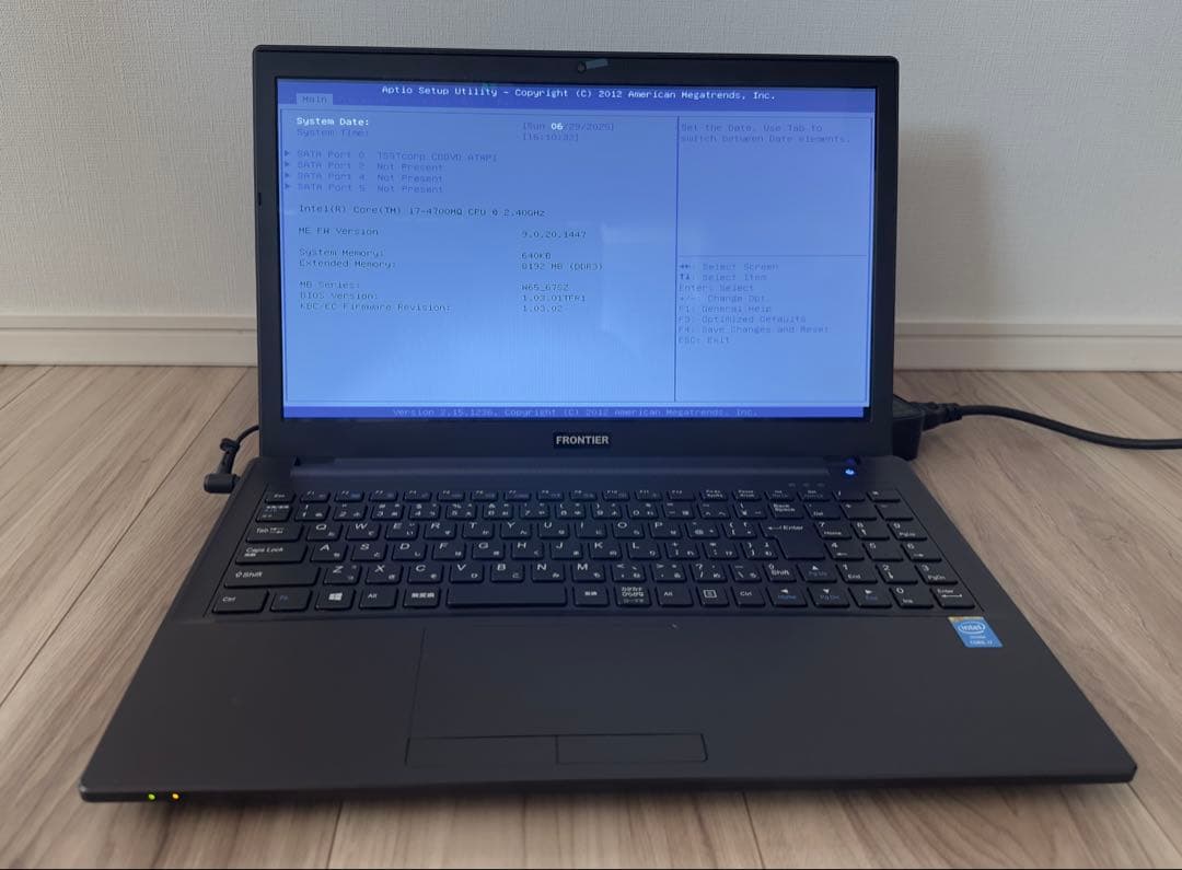 NEC ホワイトノートPC NS630/J 動作確認済み